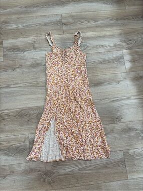 Floral Ruffle Strap Midi Dress – M v